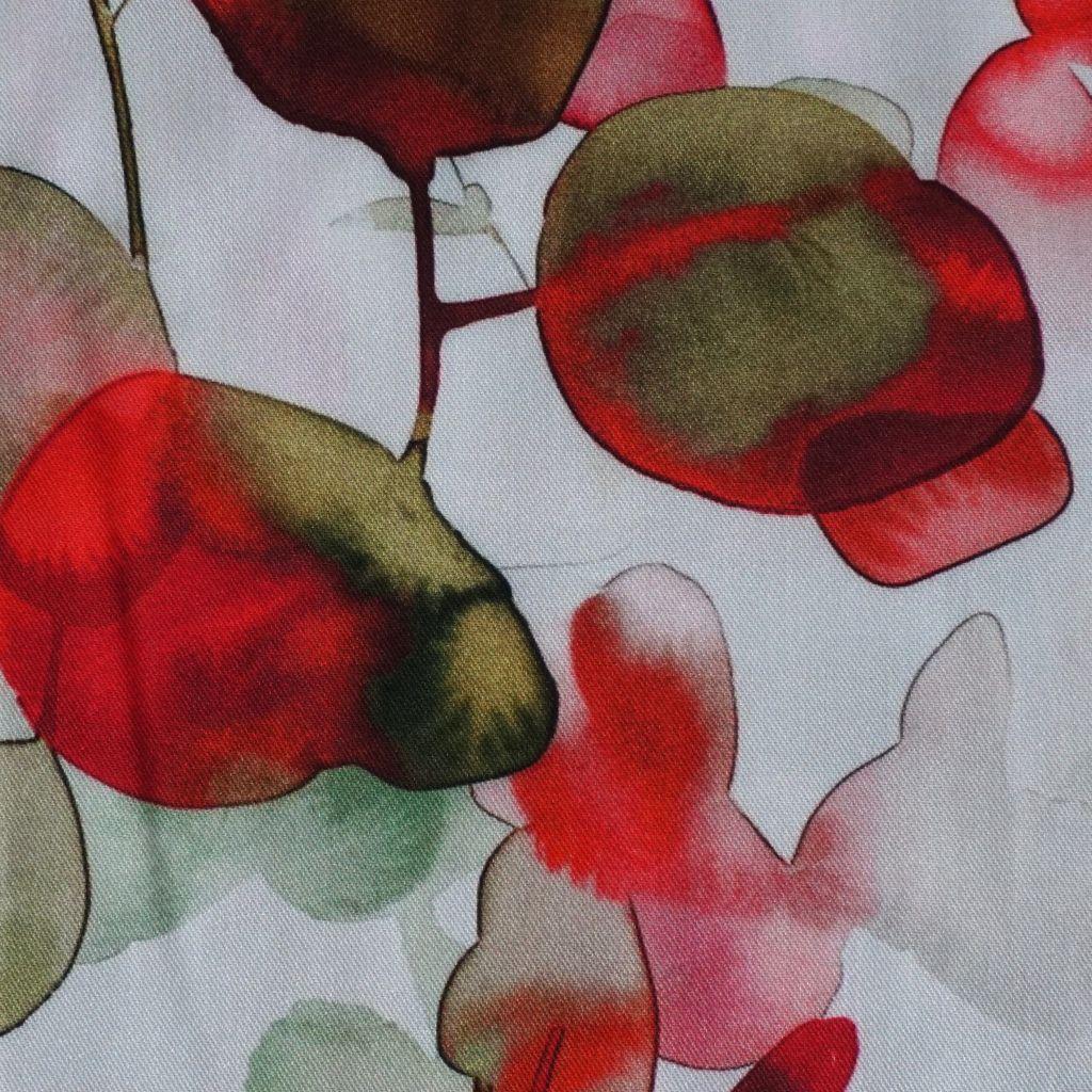 Viskose Twill Blütendolden grün rot - Light and Lush